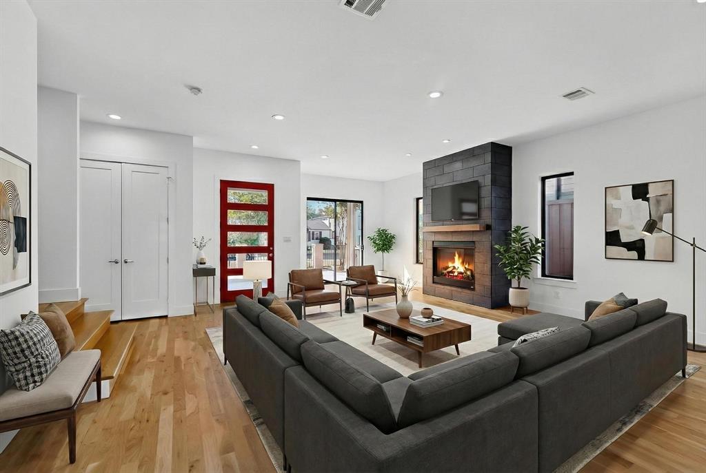 Churchhill Downs - Residential