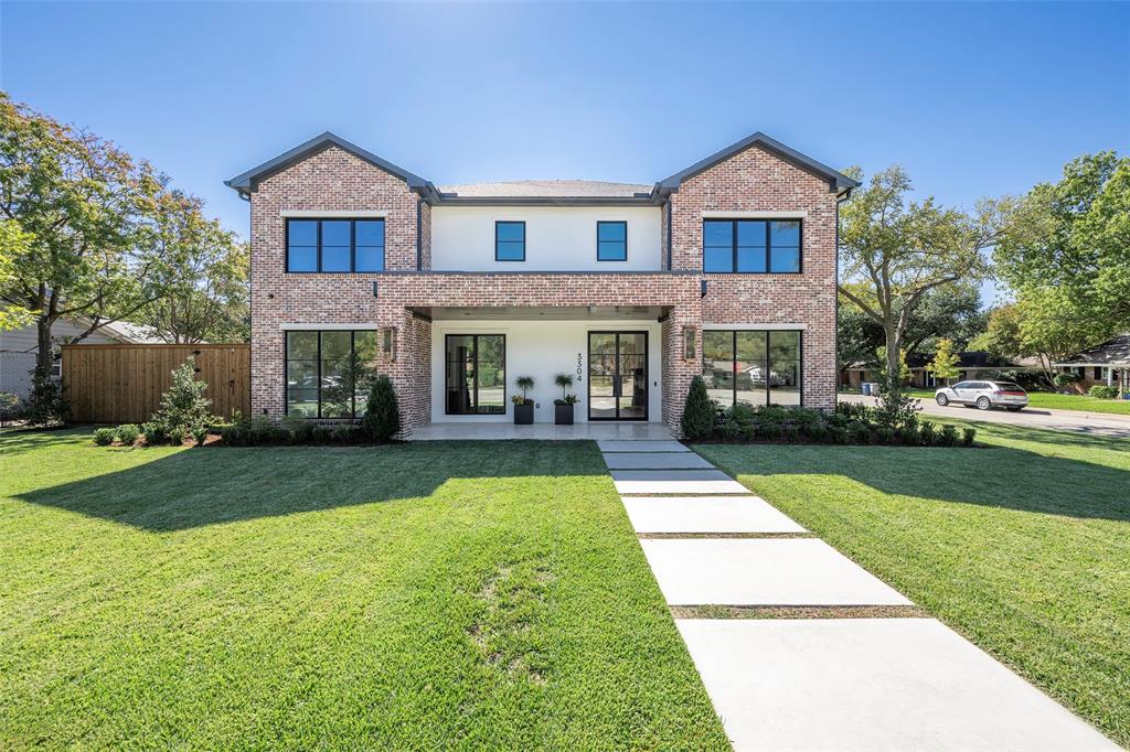 3304 Royal Lane