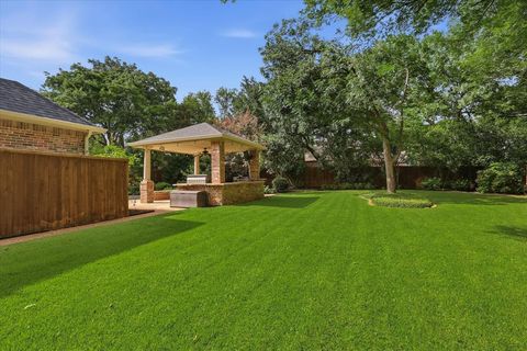 Tiny photo for 3704 Samuel Court, Flower Mound, TX 75028 (MLS # 21341204)