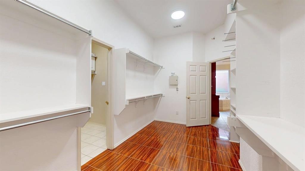 Windsor Ridge At Oakmont Ph II - Residential Lease