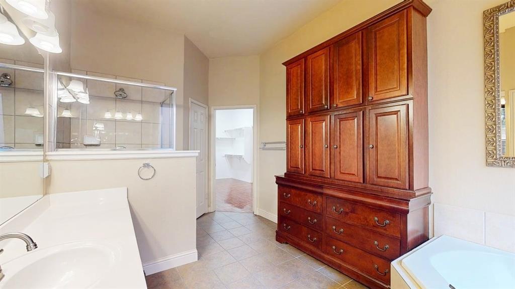 Windsor Ridge At Oakmont Ph II - Residential Lease