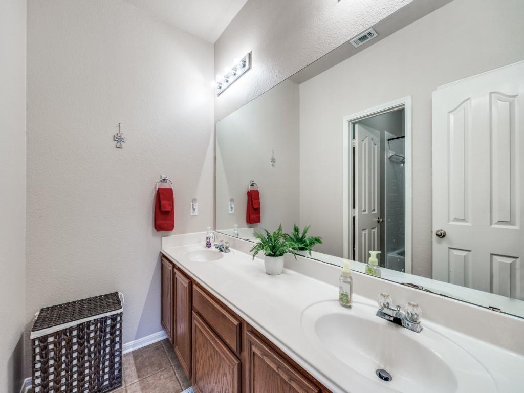 Stewart Peninsula The Heights - Residential