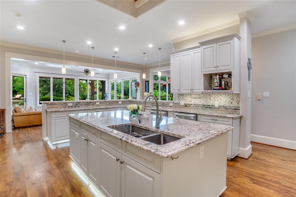 Roxbury Grove - Residential