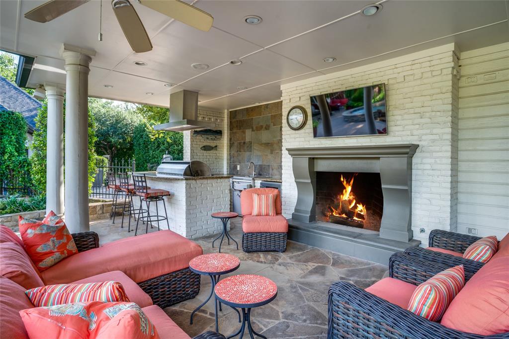 Roxbury Grove - Residential