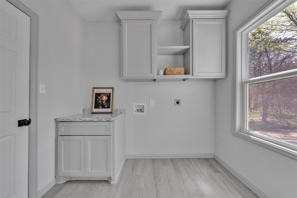 PEYTON PLACE - Residential