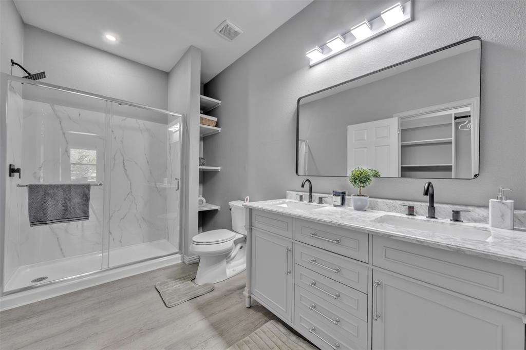 PEYTON PLACE - Residential