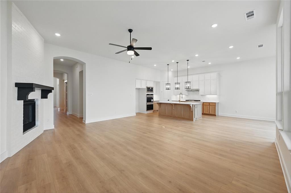 Ridge Crossing - Residential