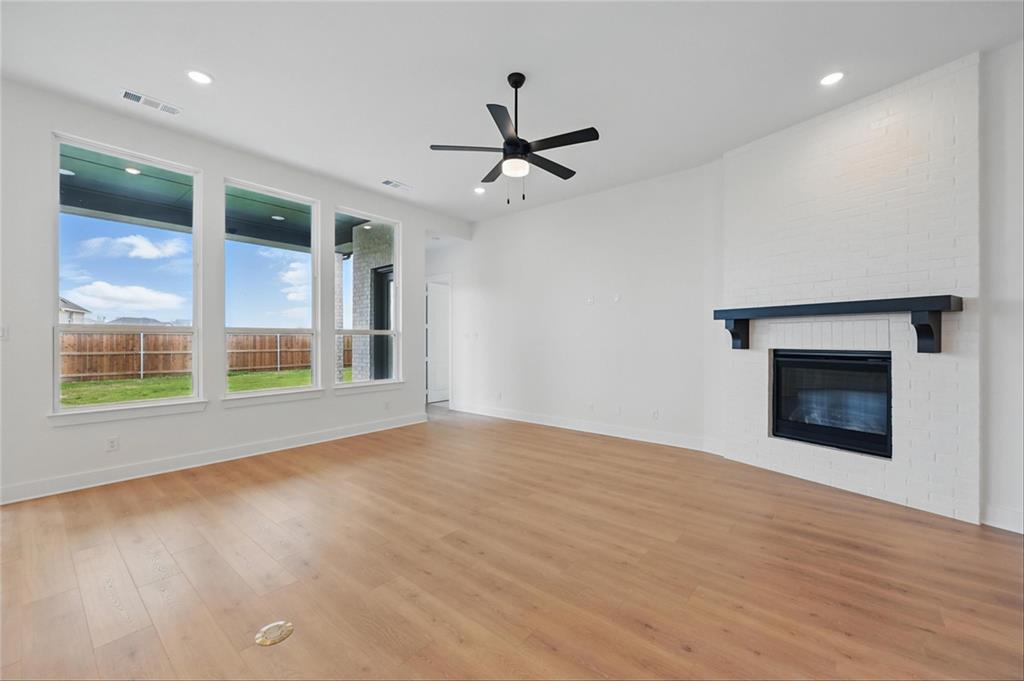 Ridge Crossing - Residential