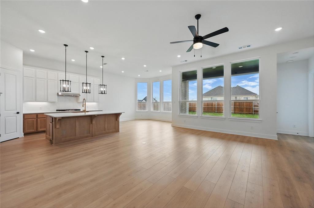 Ridge Crossing - Residential