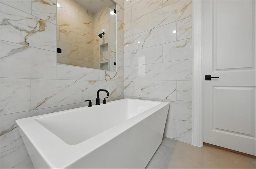 Ridge Crossing - Residential