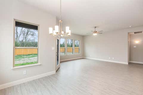 Tiny photo for 1019 Ella DR, DeSoto, TX 75115 (MLS # 21341575)