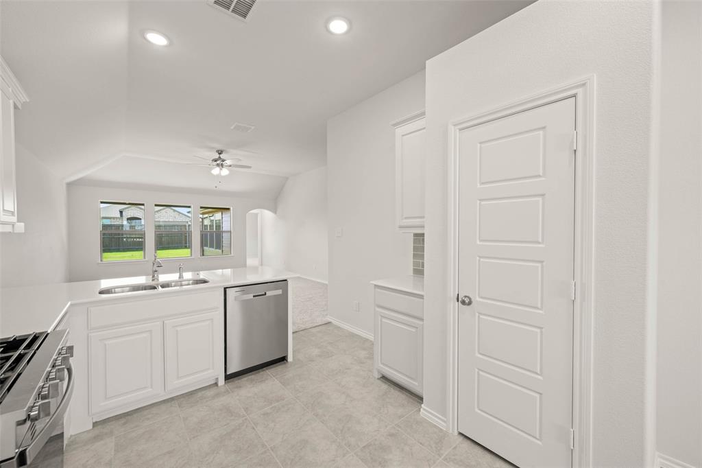 Chisholm Hills - Residential