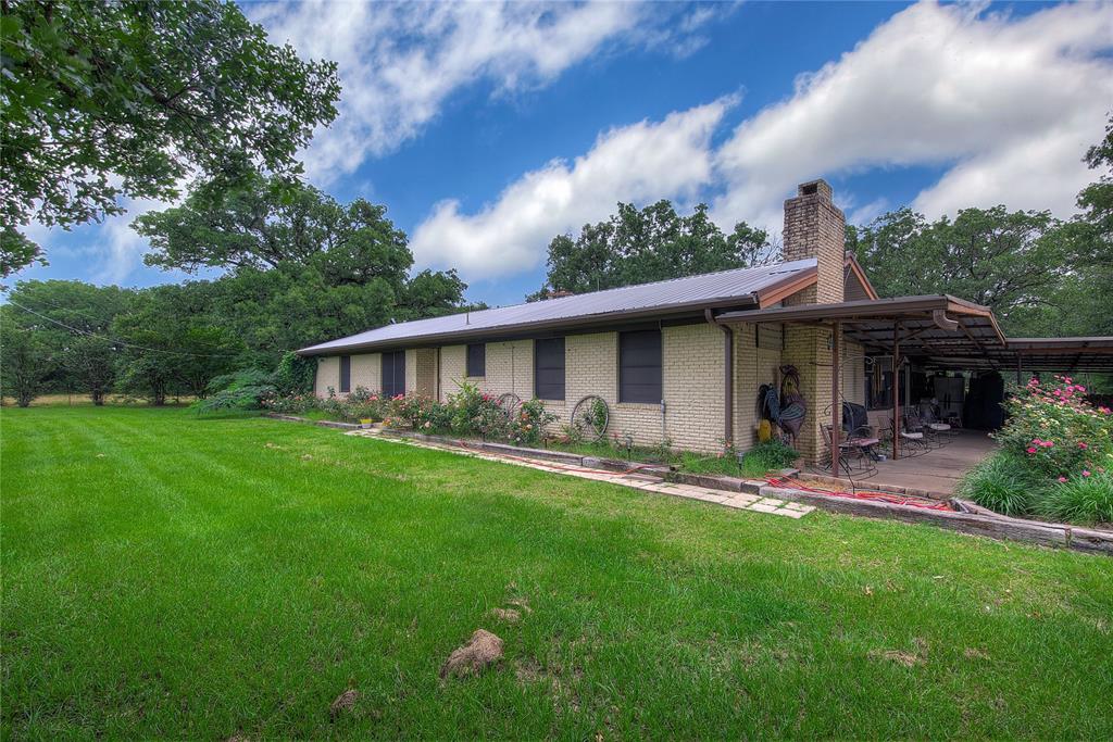 17133 Farm Road 1567 W