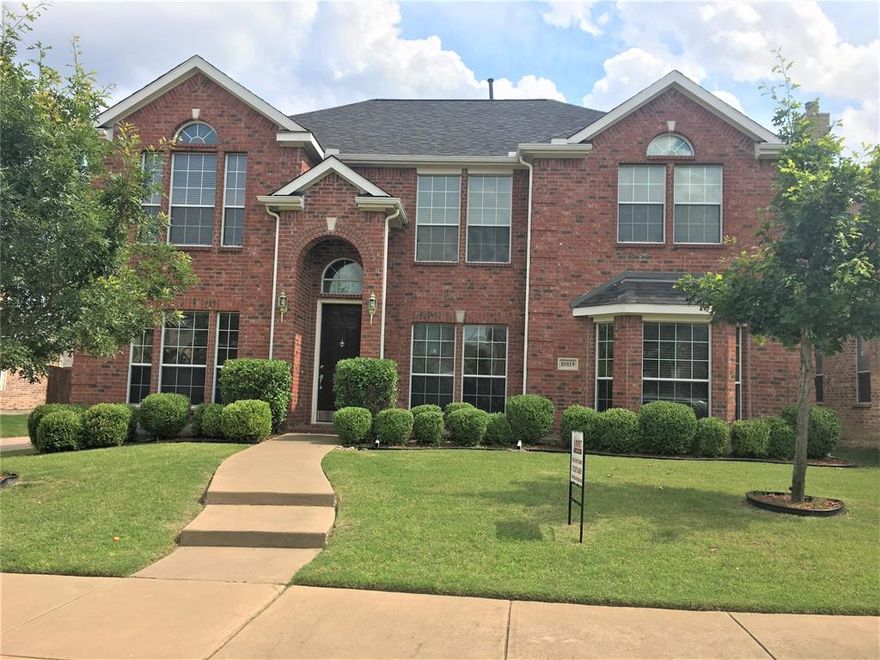 EXCELLENT LOCATION!! A GREAT NEIGHBOURHOOD!! in Frisco, Dominion at Panther Creek! subdivision. This house has 5 Bed, 3.5 Bath, 2 living, 2 dinning, game and a Study room. OPEN FLOOR PLAN. Upstairs features; Master Suite, 2 Bedrooms, 2 Bathrooms and a Game Room. Downstairs has 2 Bedrooms, 1.5 Bathrooms, Study, 2 Living and 2 Dining. Kitchen features Granite C-tops, E-Star SS Appliances, (All newer appliances), New AC unit, Island, Pantry, Breakfast Bar. New carpet upstairs, downstairs has hardwood floor. Entire house painted 3 years ago. Community Pool, Park, Jogging, Bike Path. Desirable FISD School. Elementary School is a walking distance, Middle and High withing 2 miles, shopping amenities and restaurants within 4 miles. All newer appliances and AC Unit. A Brand-new carpet upstairs and downstairs has hardwood floor.