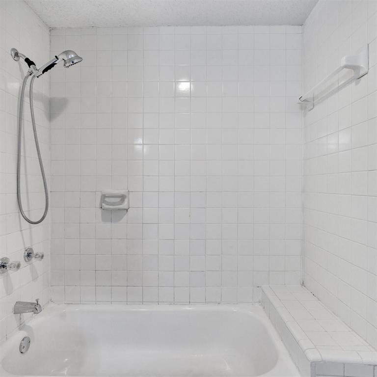 Forestwood Creek 02 - Residential