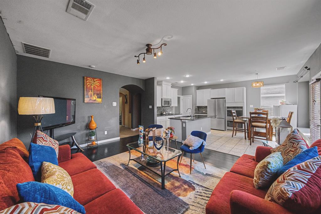 Bluffs The - Residential