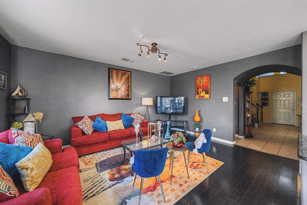 Bluffs The - Residential