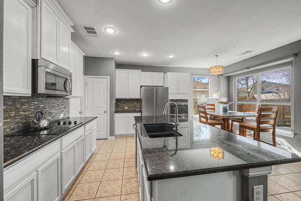 Bluffs The - Residential