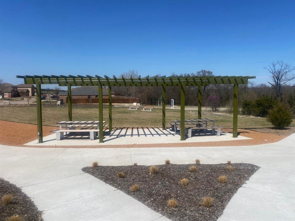 Noble Ridge - Residential