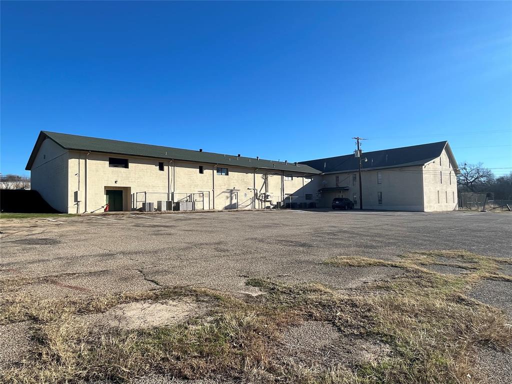 5025 Jacksboro Highway