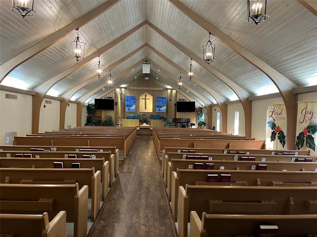 5025 Jacksboro Highway