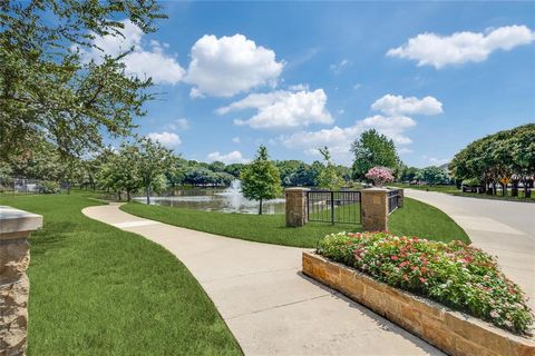 Tiny photo for 804 Shorecrest Drive, Southlake, TX 76092 (MLS # 21031716)
