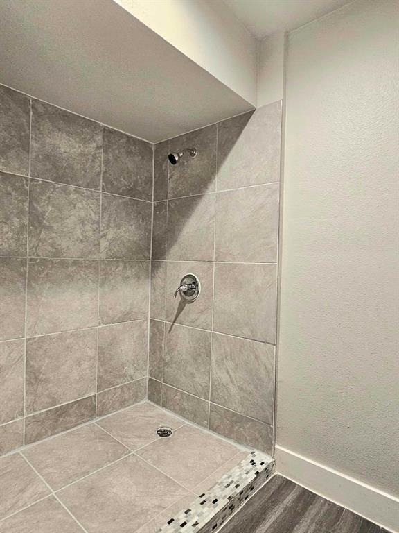 Camelot Acres - Residential Lease