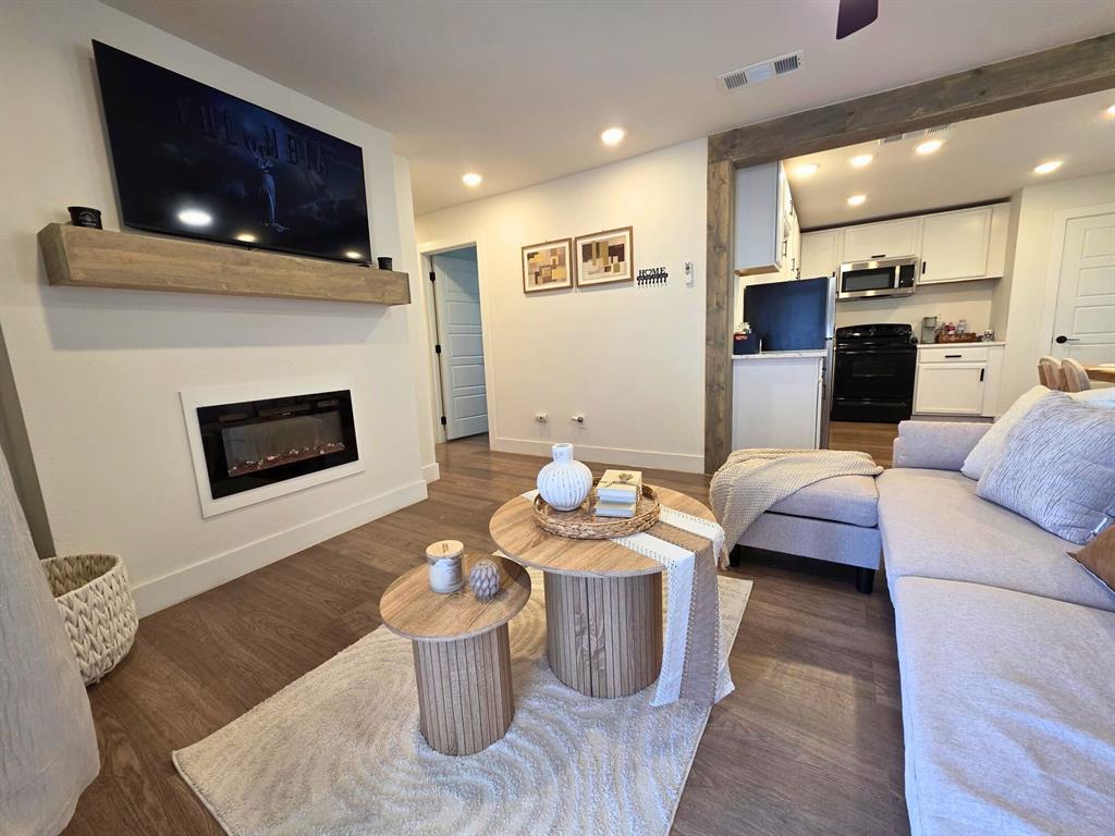 6044 Prothrow Street