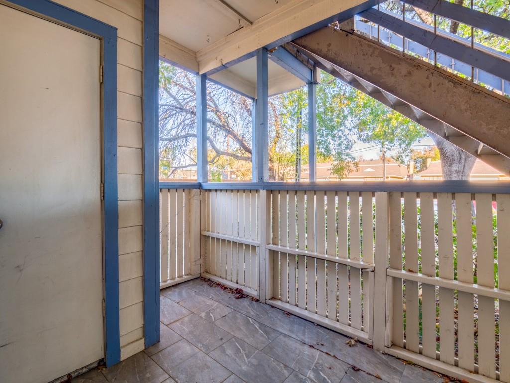 Willow Lane Condos - Residential