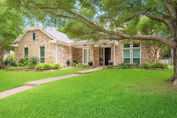 631 KAREN PASS, MURPHY, TX 75094 - Image c9b75ab07bdddc605ed10c00f65b2a2f/2621702065