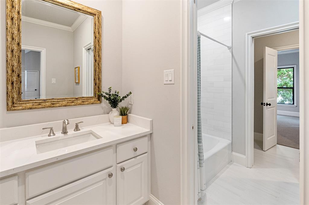 Pinnacle Club - Residential