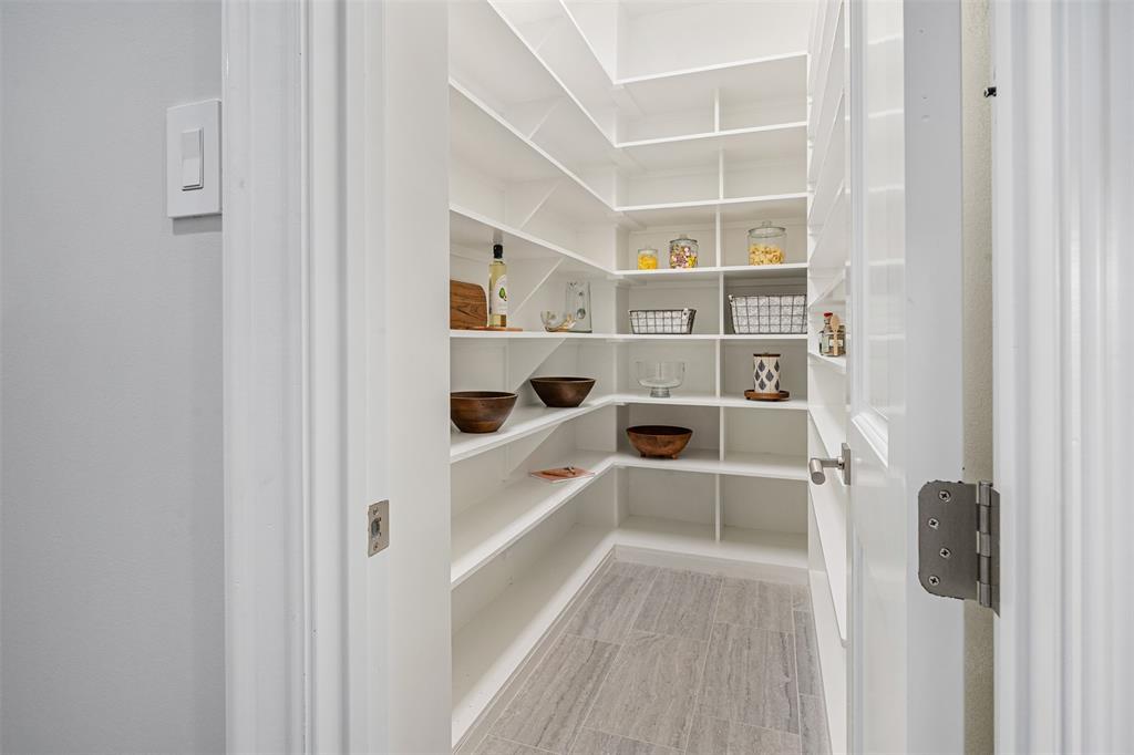 Pinnacle Club - Residential