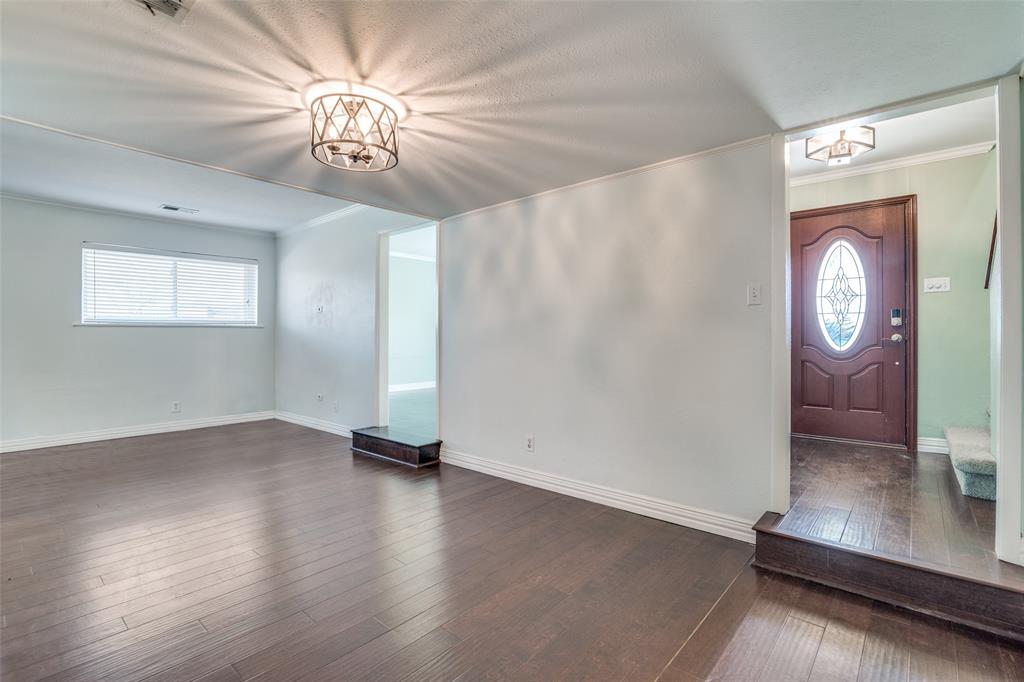 549 Summit Drive