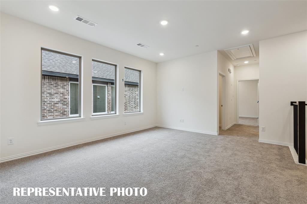 Village On Main Street Townhomes - Residential