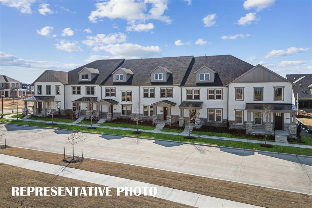 Village On Main Street Townhomes - Residential