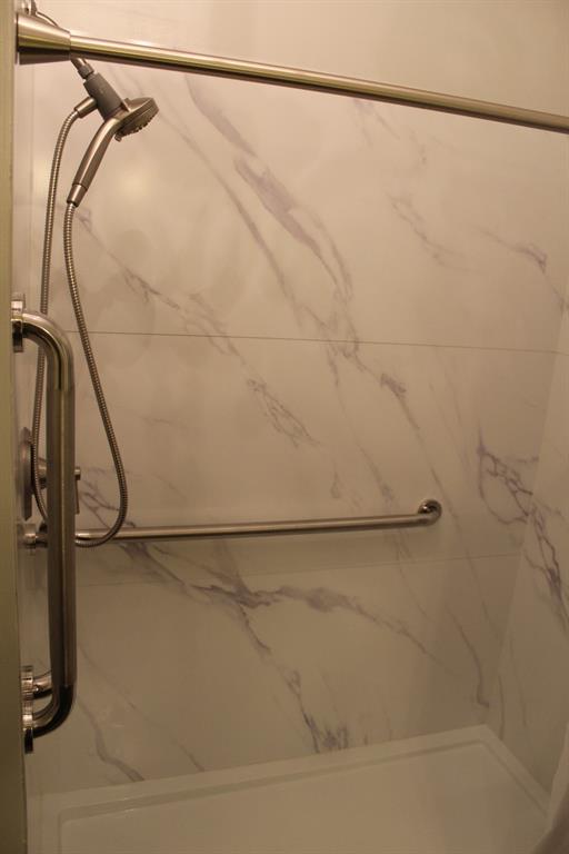 Oak Creek Estate Grapevine - Residential