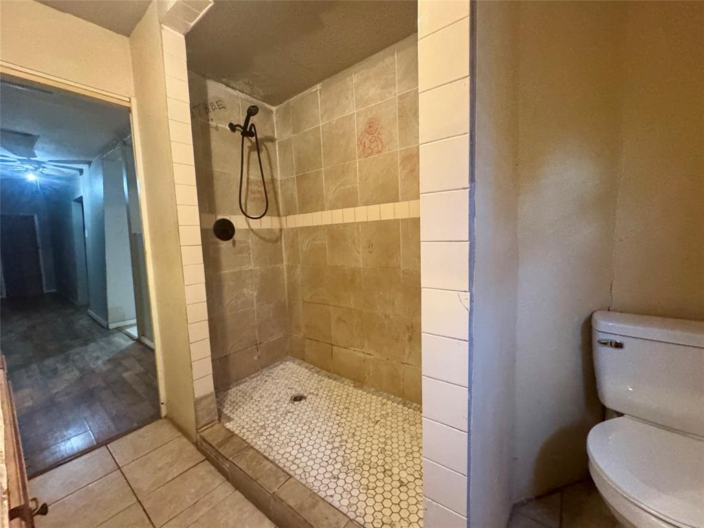 Scott Hwy Place - Residential