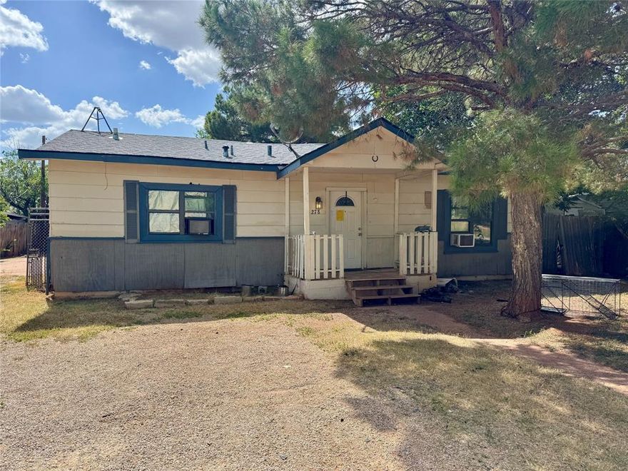 INVESTOR SPECIAL - 3 bedroom 1 bath home with large living room and kitchen.  Single bath serves three bedrooms.  Small storage building in rear yard.  Concrete slab for parking.
