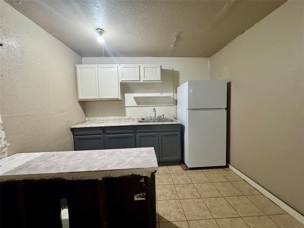 Scott Hwy Place - Residential