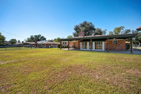 Tiny photo for 3813 Brookdale Road, Benbrook, TX 76116 (MLS # 21101720)