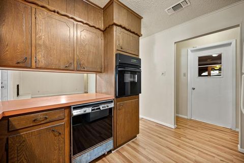 Tiny photo for 3813 Brookdale Road, Benbrook, TX 76116 (MLS # 21101720)