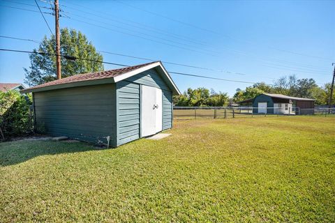 Tiny photo for 3813 Brookdale Road, Benbrook, TX 76116 (MLS # 21101720)