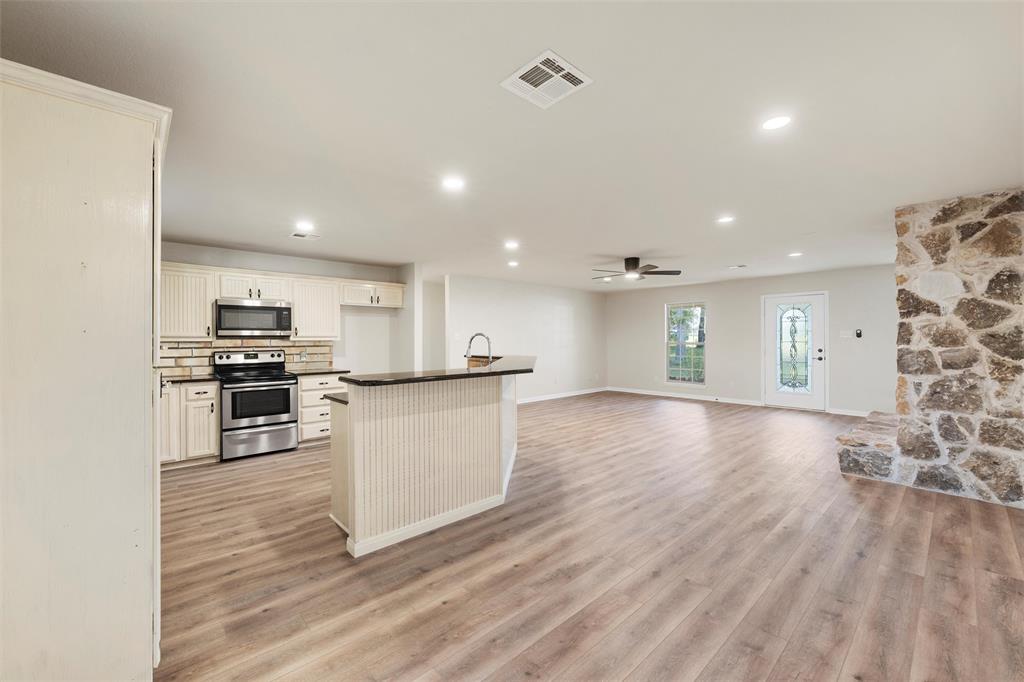 447 Woodland Drive