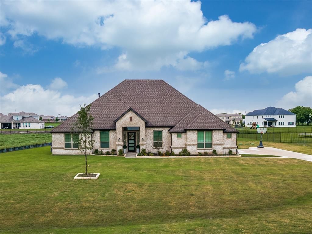 Photo of 4013 Tamarack Lane, Royse City, TX 75189 (MLS # 21303580)