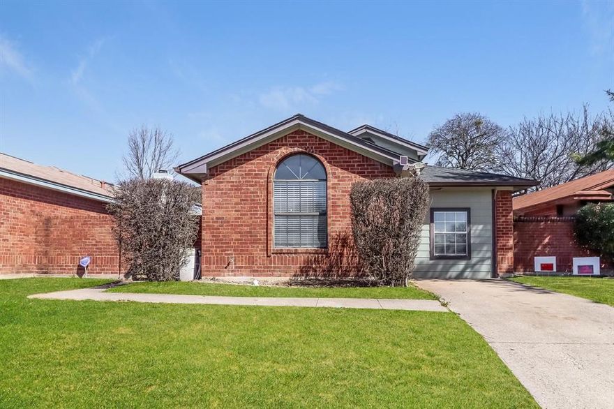 This 3 bedroom 2 bath home has split bedroom lay out with the primary located in the back of the house and the 2 secondary bedrooms located at the front of the floor plan. One of the secondary bedrooms is a converted garage, it can be used as 3rd bedroom or flexible living space. The primary suite just off the kitchen offers its own ensuite bathroom. Hard surface flooring throughout!