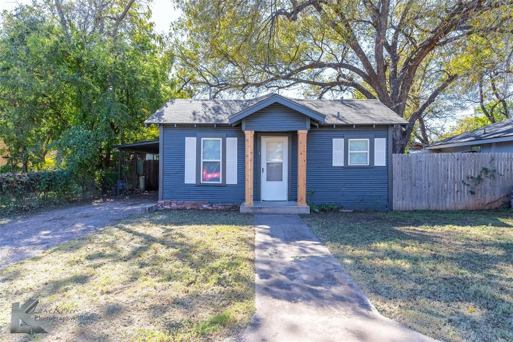 Photo for 1025 S 15th Street, Abilene, TX 79602 (MLS # 21099312)