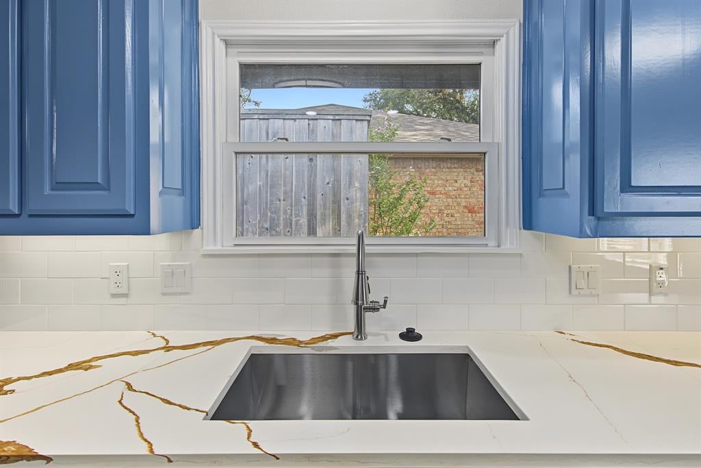 10219 Echo Ridge Court