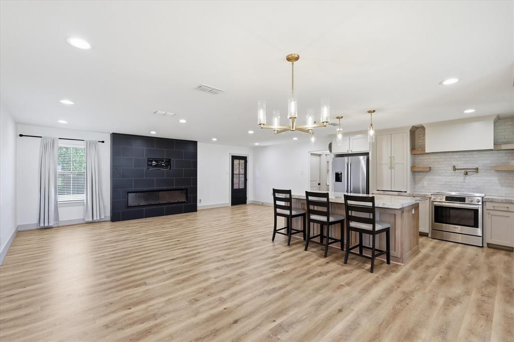 208 Diane Drive
