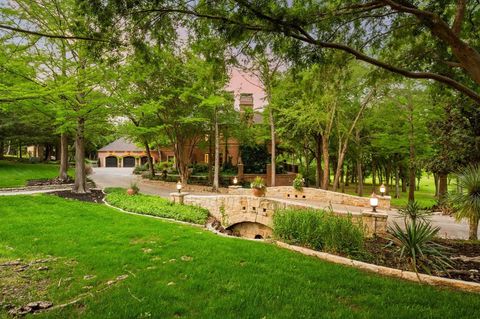 Tiny photo for 900 Kingsbury Way, Southlake, TX 76092 (MLS # 20856083)
