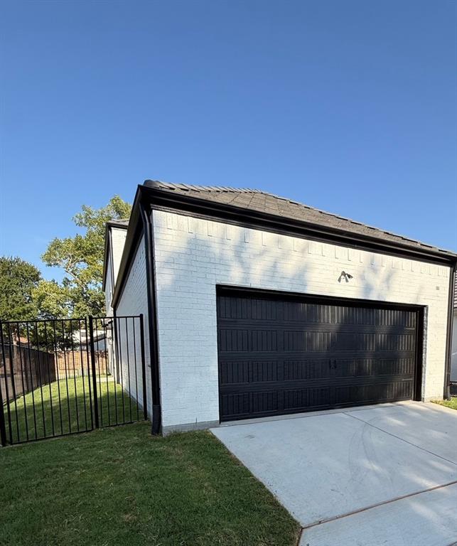 105 Magnolia Lane